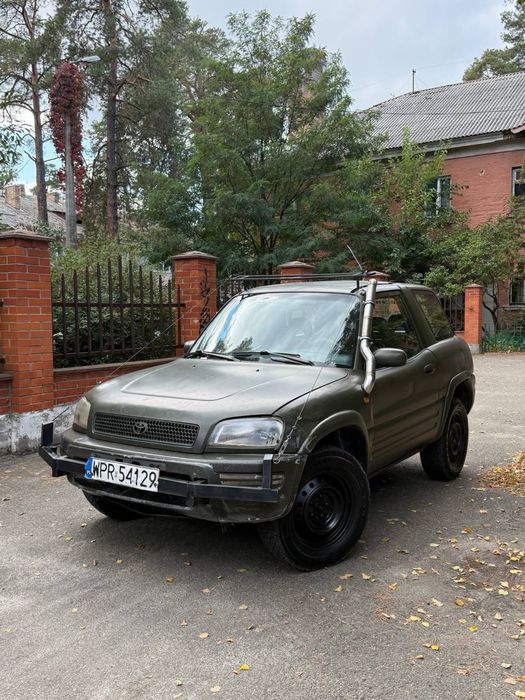 Продам Toyota Rav4