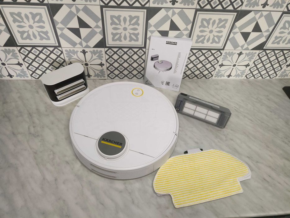 Robot sprzątający Kärcher RCV 3 biały