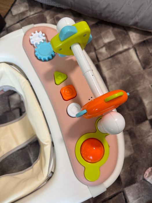 Дитячі ходунки Baby Walker