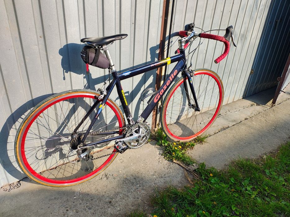 Rower szosowy Gazelle Primavera.