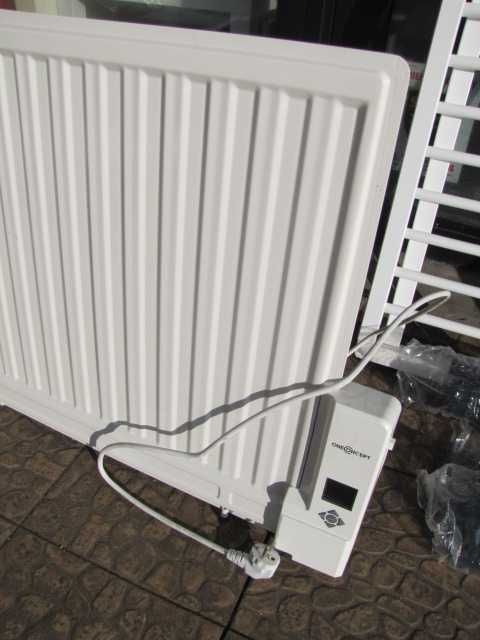 Grzejnik olejowy 1000W OneConcept termostat do 20m2