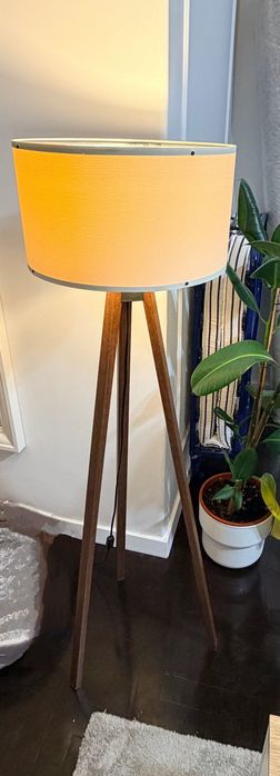 Candeeiro de Pé LUX.PRO Newport (140 x 038 cm - Tecido / MDF, Cremes )