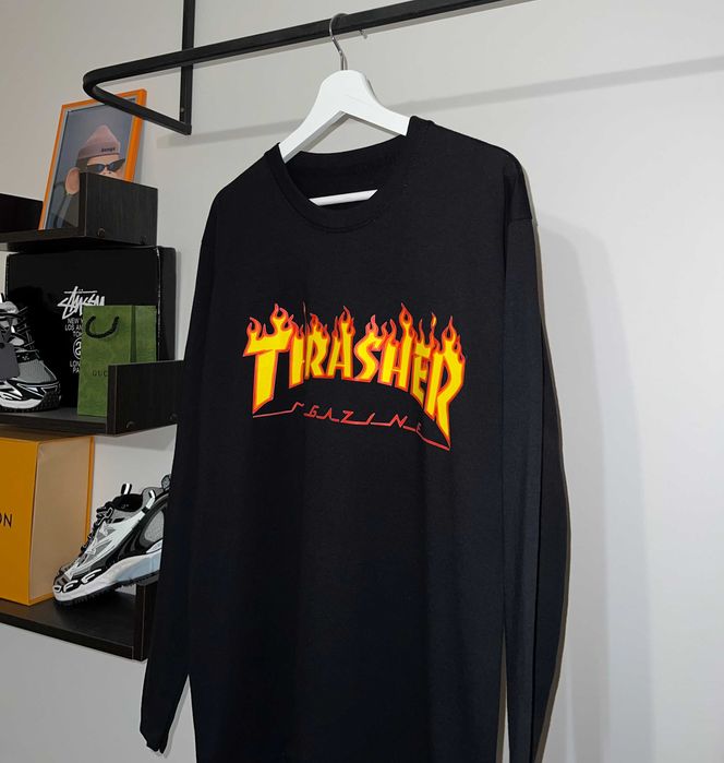 Лонгслів THRASHER (чорного кольору)