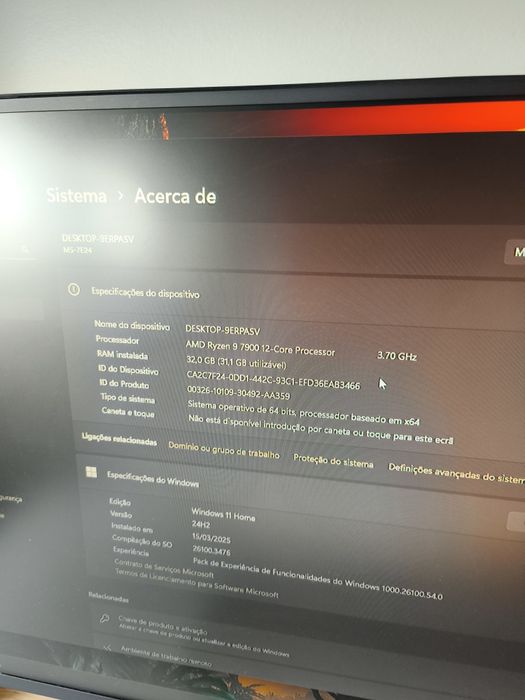 Computador caixa lian li, Ryzen 9 7900, placa gráfica 1650 e 32 GB Ram