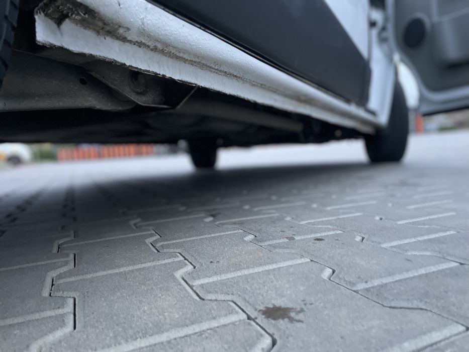 Renault Traffic 2.0 пасажир 2006