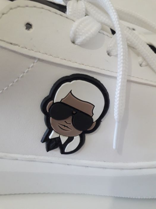 Sapatos branco Marca, Novos e Selados