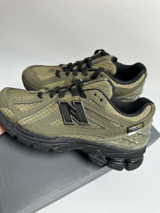 New Balance 1906 R