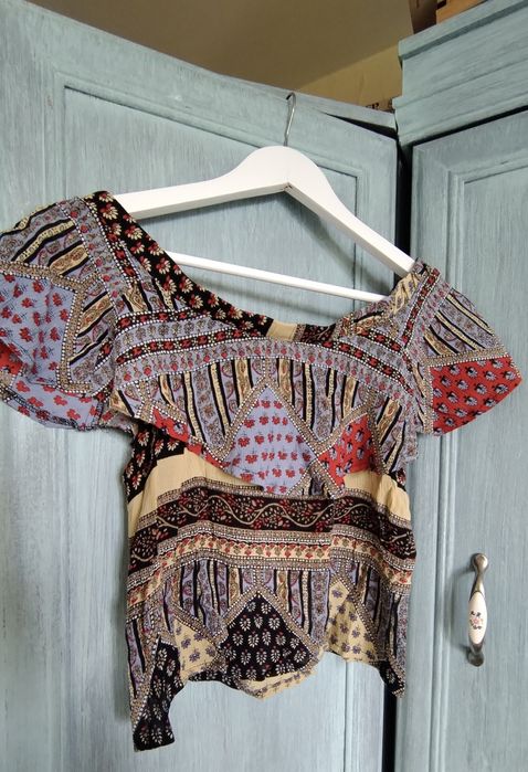 Krótki letni kombinezon, cienka bluzka przewiewna hiszpanka