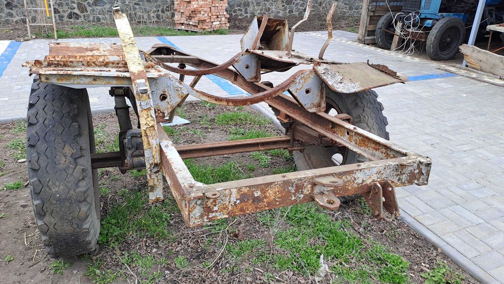 тракторный полуприцеп 1 птс (пиво) и ход  (ВР-3) .