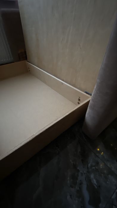 Компактний диванчик. Розкладний.Зі спальним місцем.