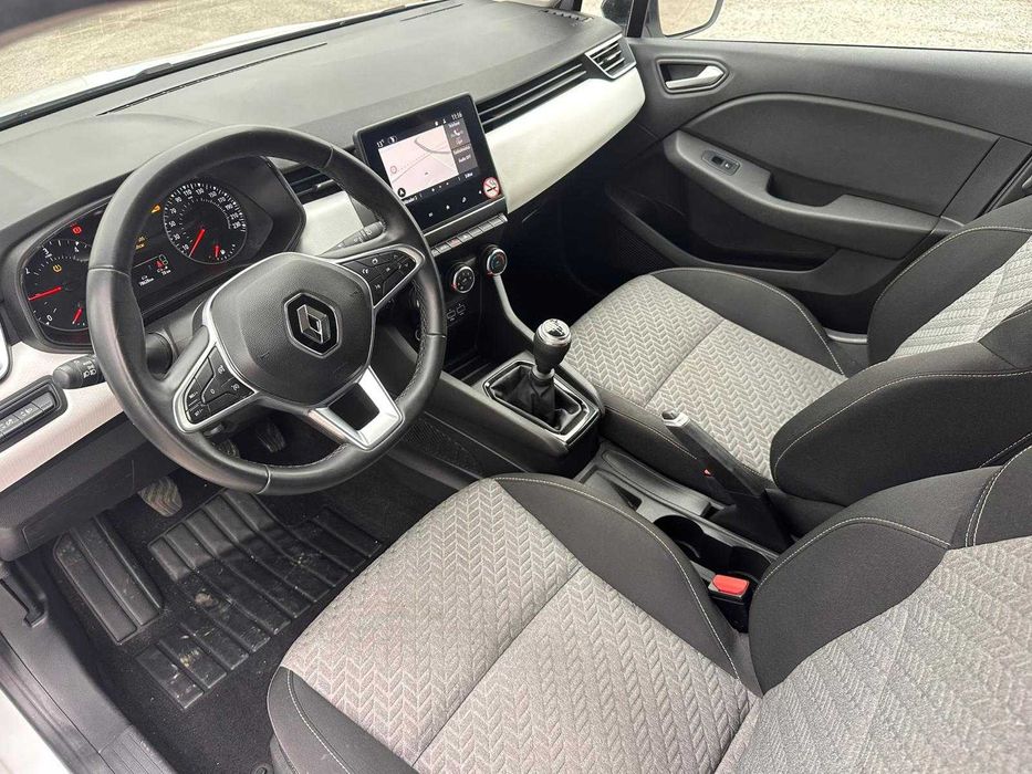 Renault Clio V 1.5 Blue dCi 101 cv de 2021 Salvado