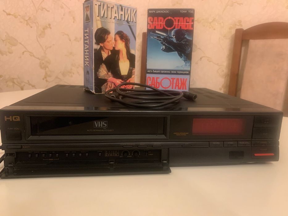 Видеомагнитофон Funai V-3EE