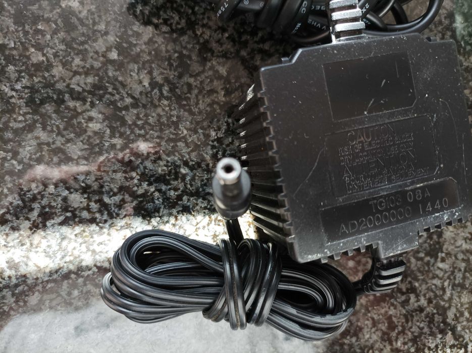 Carregador/Adaptador Creative MAG120290TH4