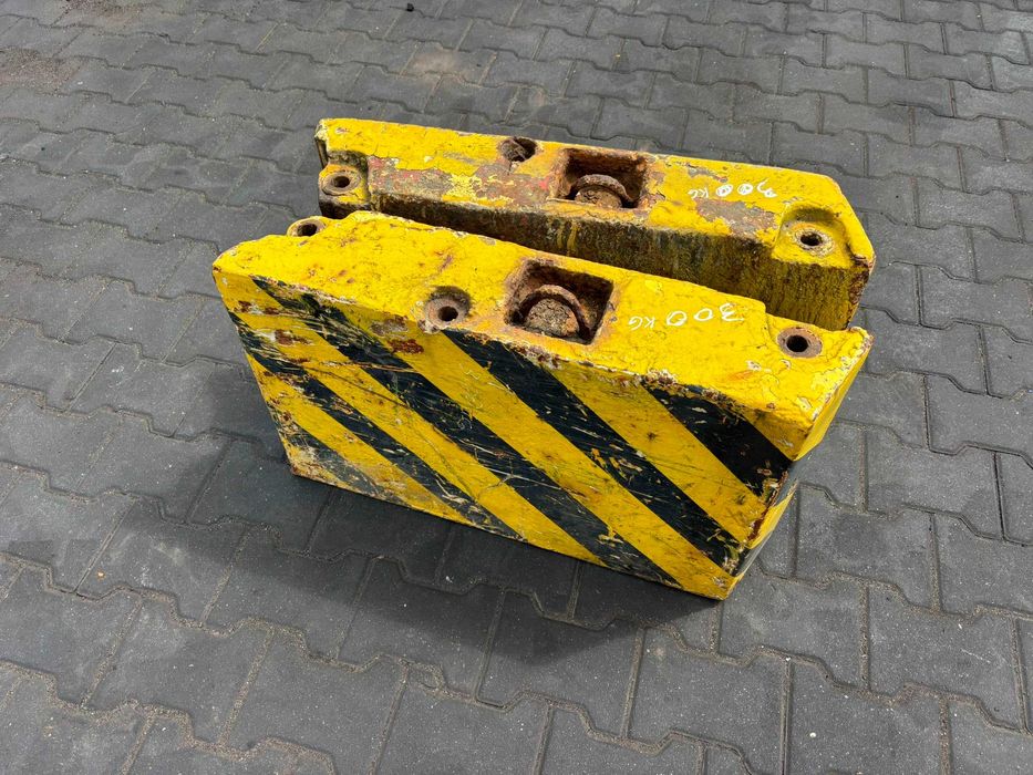 Balast przeciwwaga odważnik ciężar  300kg 2szt.