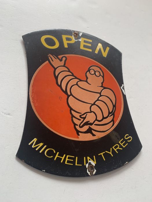 Placa esmalte Michelin