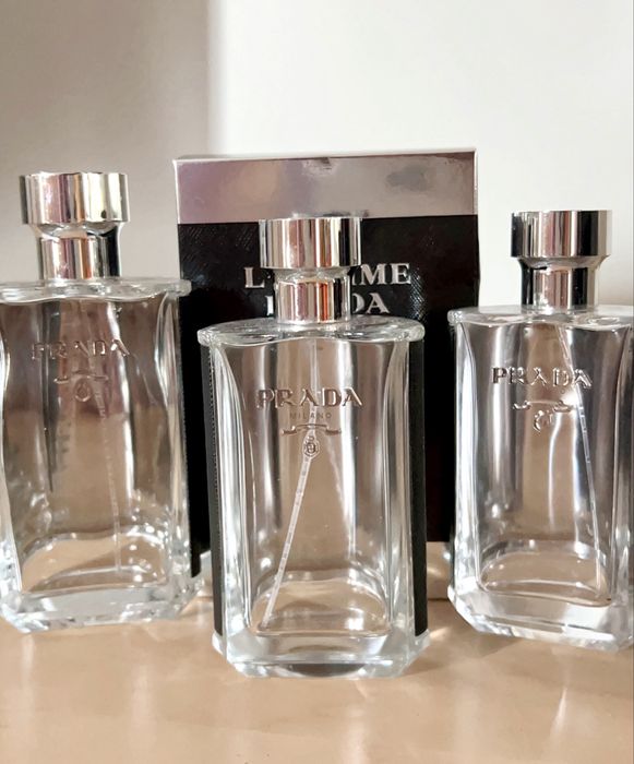 Frascos perfume Prada decoração