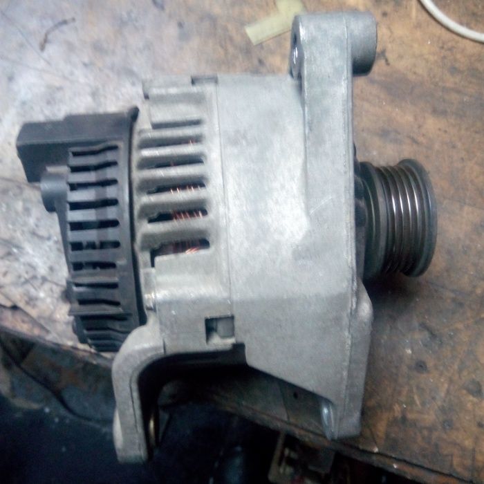 продам генератор VW, Audi