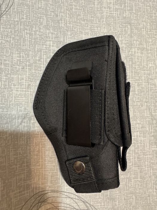 Універсальна кобура зовнішнього і прихованого носіння