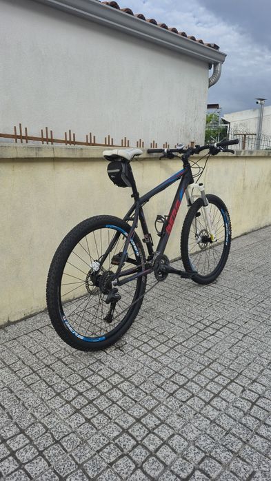 Bicicleta Berg Trailrock 27.5