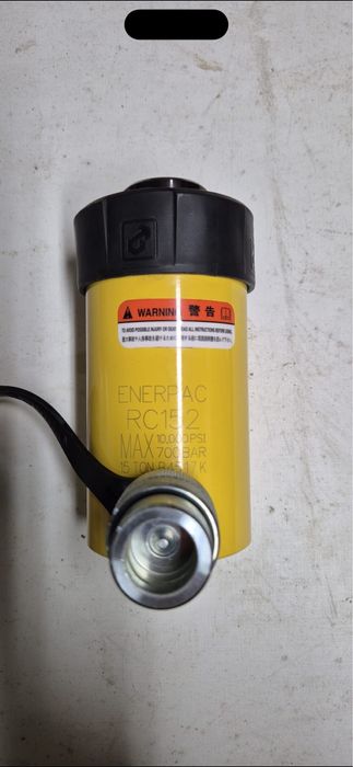 Siłownik Enerpac RC152