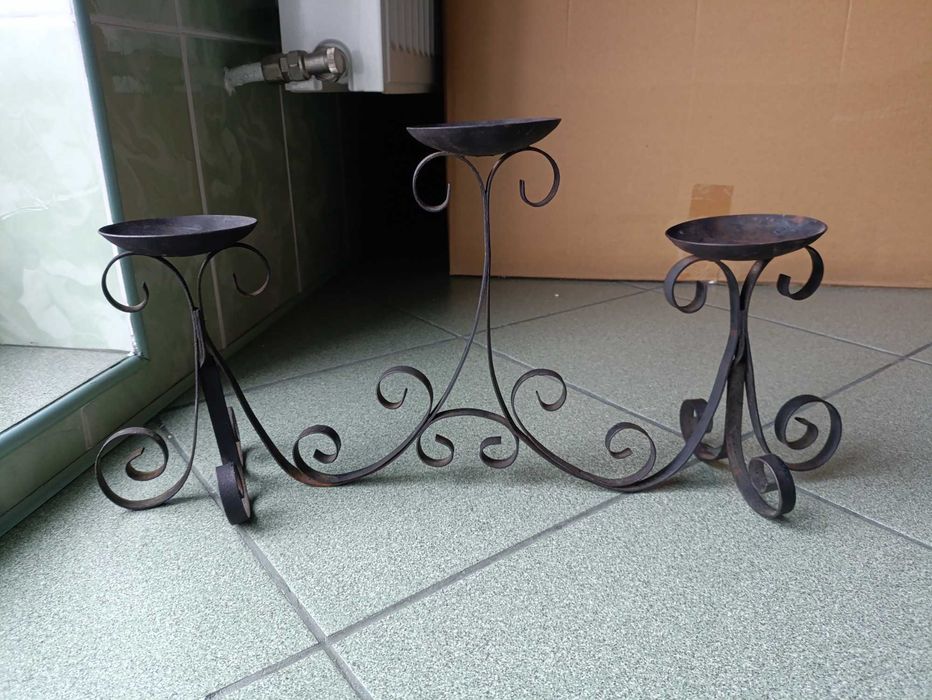 Кованный светильник, подсвечник на три свечи