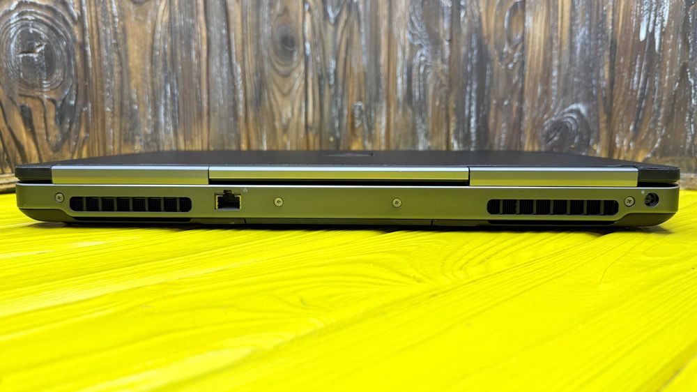РОЗПРОДАЖ!  Потужний Професійний Ноутбук Dell Precision 7510 /Quadro M1000 2 GB