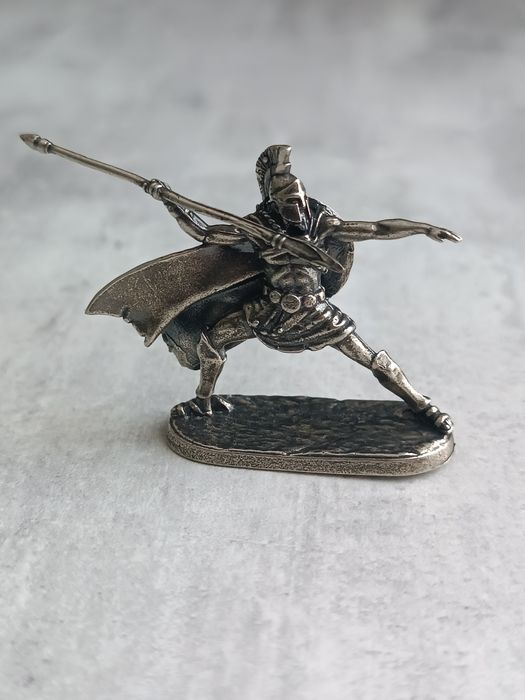 За 4шт оловянные солдатики 35-40мм, греки, викинги, рыцари