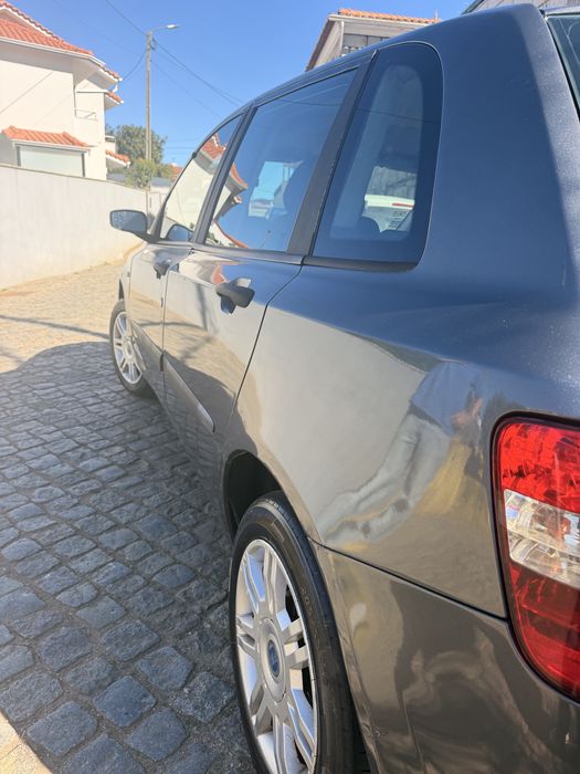 Fiat Stilo 2003 – Gasolina – 184.000 km