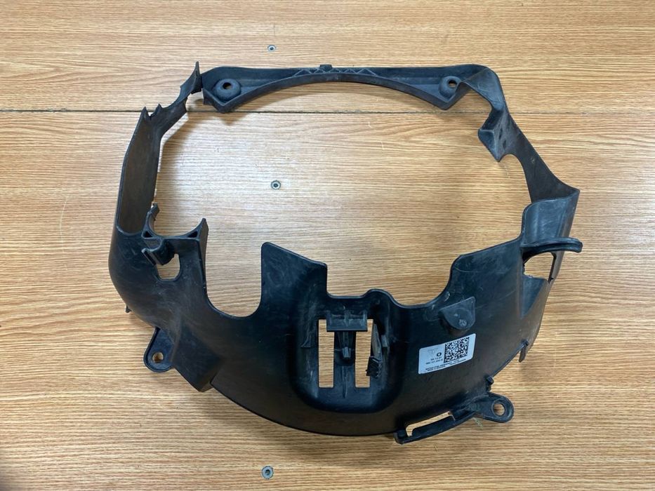 Porsche 911 992 правий воздуховод радіатора 992121250g