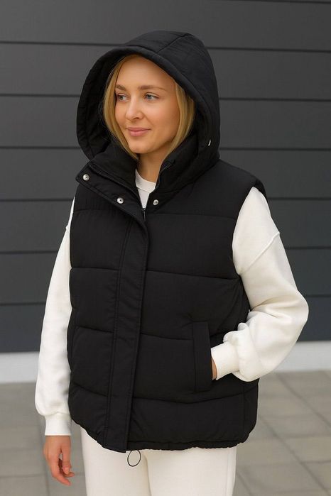 Стильній жіночій жилет з капюшоном. Хіт продажу!