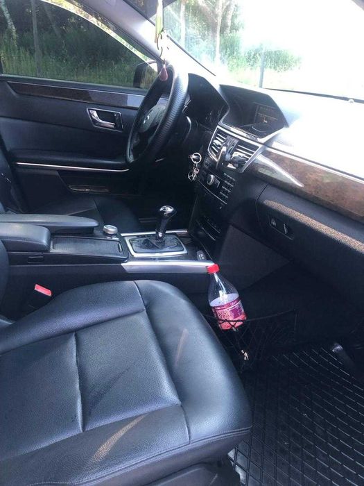 Продам Mersedess E220