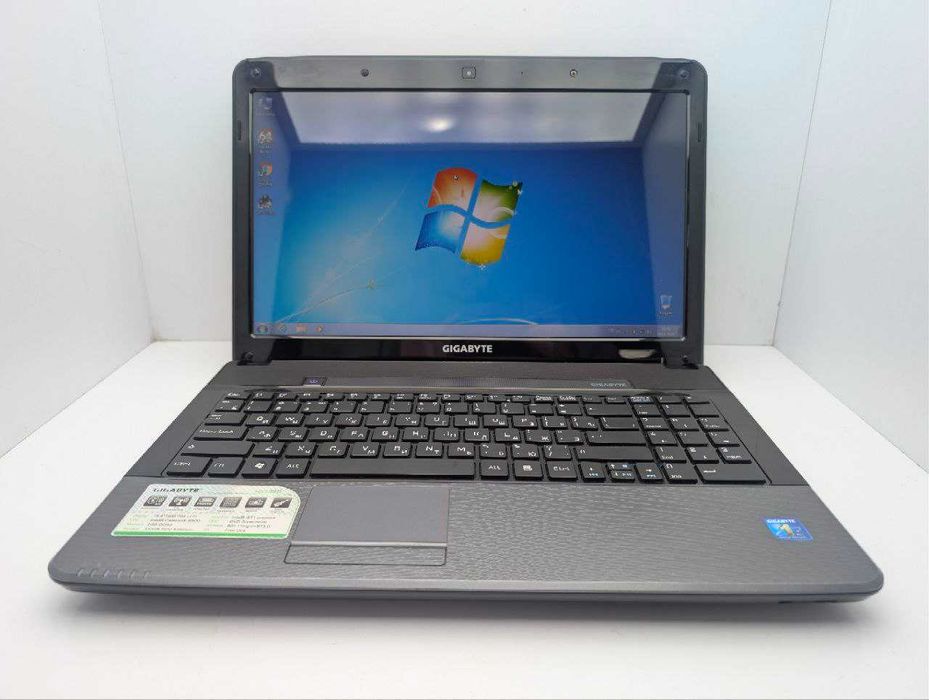 Gigabyte Q2532 intel i3-2348M Ram:8Gb HDD:320Gb Intel HD Graphics 15.6
