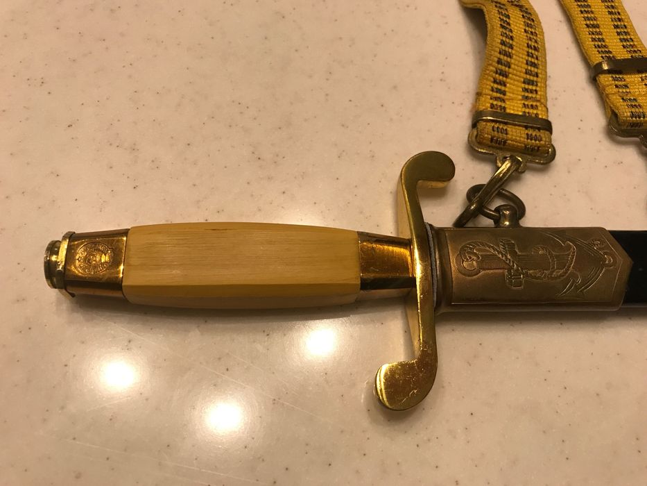 Кортик морской БУЛАТ 1976 года+парадный ремень Киев.