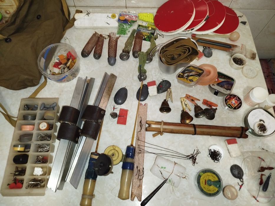 Продам Рыбацкие снасти