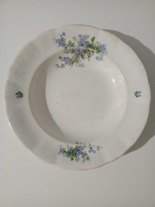 Старинная тарелка