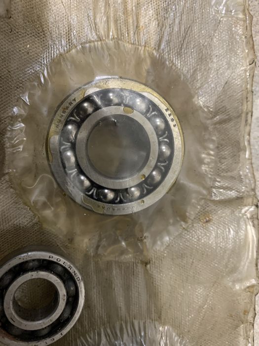 Łożyska 72 szt różne