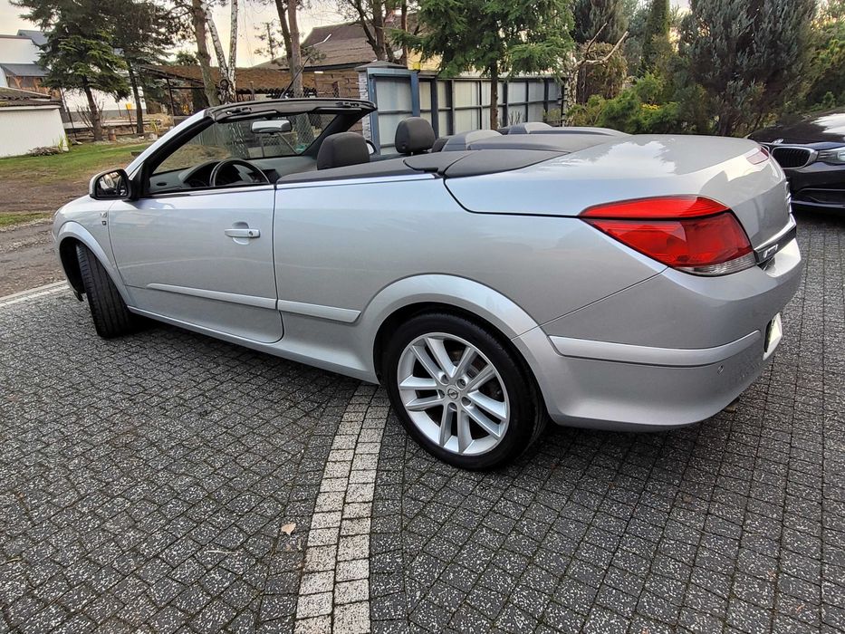 Opel Astra Twin Top 1,8 140KM cabrio - w ofercie różne kabriolety