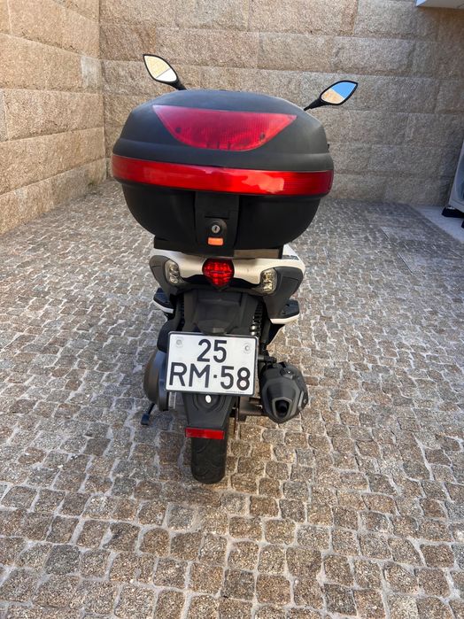 Scooter 125cc em bom estado