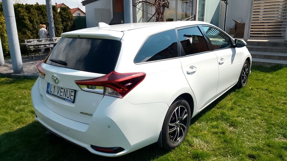 Toyota Auris   1,4D Salon Pl.bezwypadkowy...