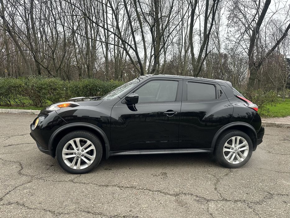 Nissan Juke 2015 рестайл кожа, бесключевий, люк. Ниссан Жук
