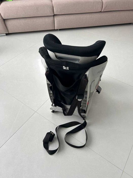 Автокрісло Britax Römer (ISOFIX) 9-36кг