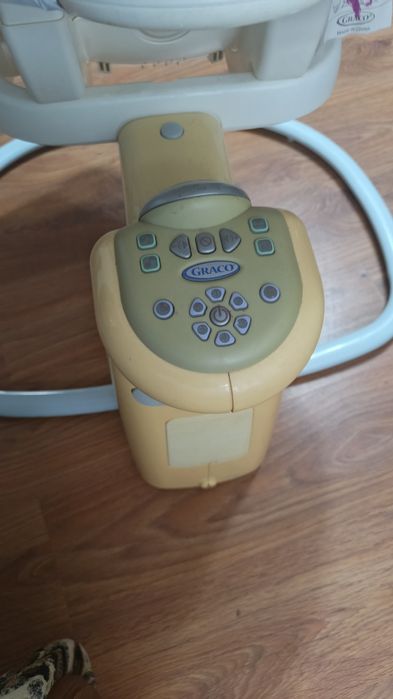 Graco дитяча гойдалка(качеля)