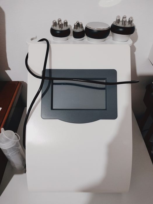 Aparelho cavitação radiofrequência e vácuo