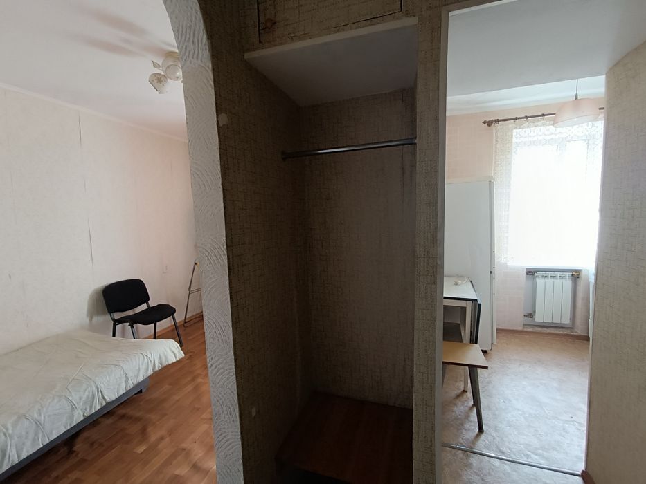 здам 1 кімнатну квартиру в центрі міста по вул.Лагунової 13б