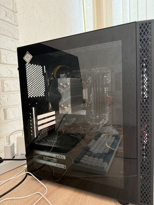 Потужний ПК на Ryzen 5 5600G / 32GB RAM / SSD 500GB + Мишка й Клава