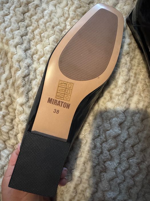 Нові жіночі сліпери, мокасини,туфлі.