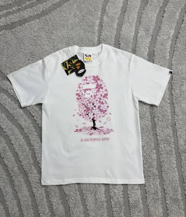 Футболка A Bathing Ape (BAPE) Sakura