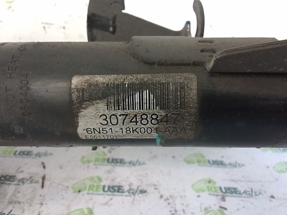Suspensão frente esquerda VOLVO C30