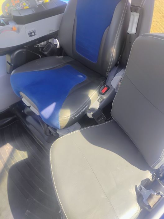 New Holland t 7.245