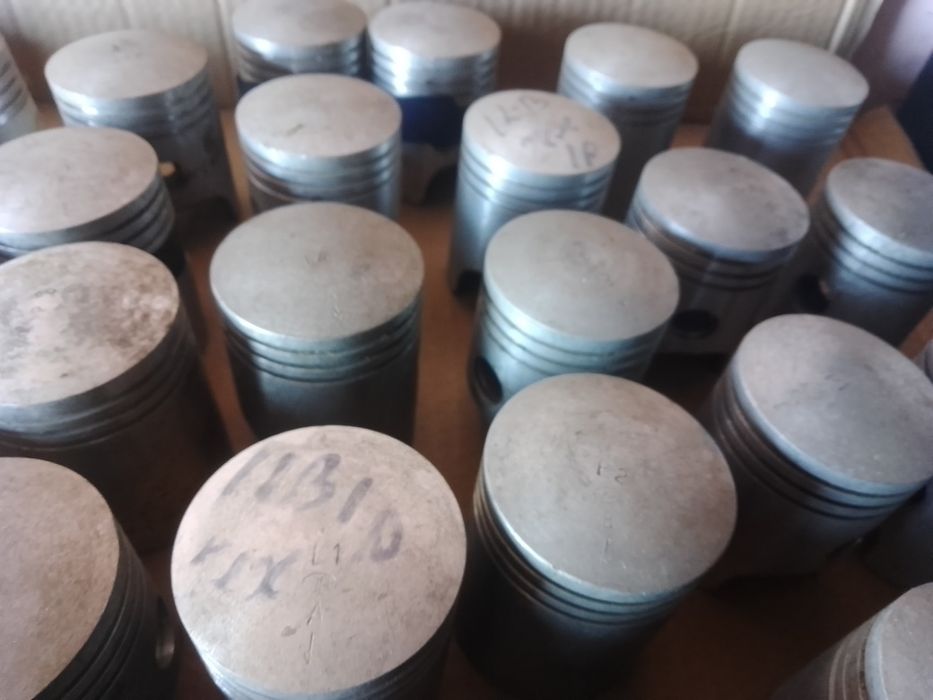 Нові поршні Ява-634-638